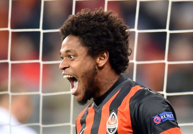 Luis Adriano