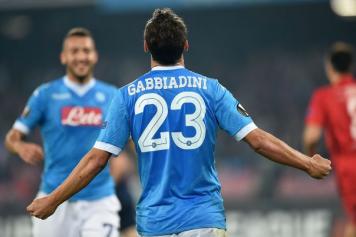 gabbiadini.napoli.2015.2016.festeggia.spalle.356x237