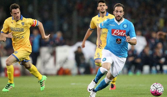 higuain.napoli.2016.azione.690x400