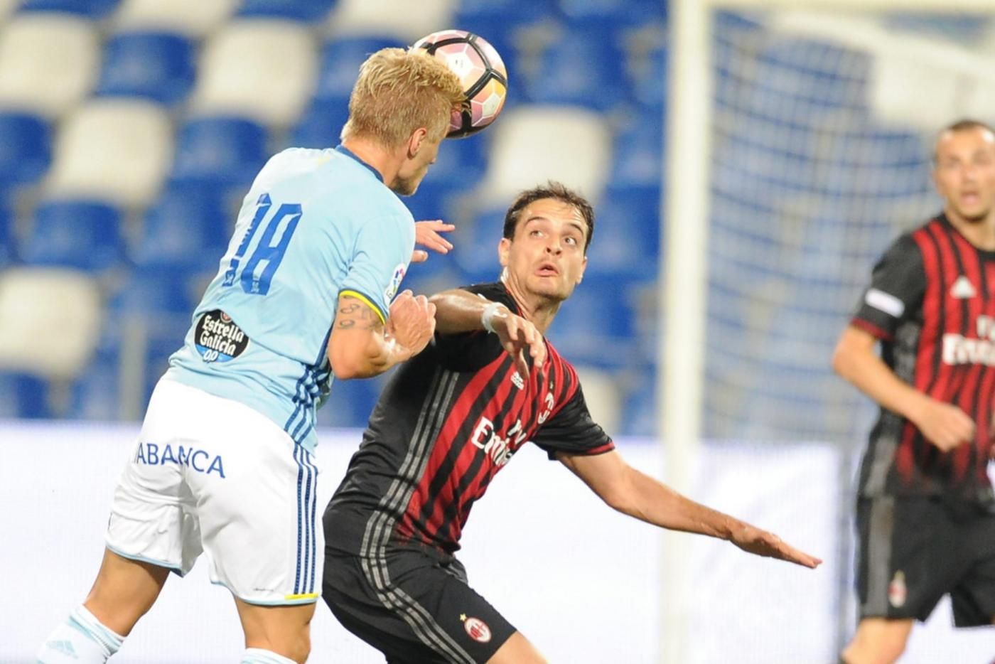 Foto LaPresse - Alessandro Fiocchi 10 08 2016  Reggio Emilia ( Italia ) Sport Calcio Milan - Real Celta De Vigo Trofeo TIM - Stadio "Braglia" Nella foto: Bonaventura Photo LaPresse - Alessandro Fiocchi 10 08 2016 Reggio Emilia ( Italy) Sport Soccer Milan - Real Celta De Vigo Trofe TIM 2015 2016 - "Mapei" Stadium In the pic: Bonaventura