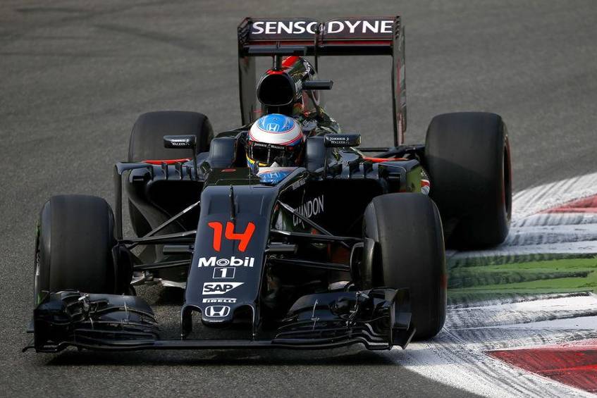 Venerdì positivo per Alonso e la McLaren, che piazza entrambi i piloti in top-10 (foto da: freenet.de)