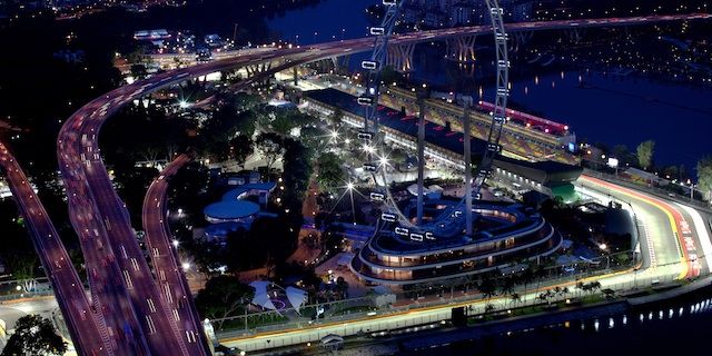 Marina Bay street Circuit and city atmosphere.