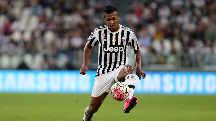 Torna Alex Sandro