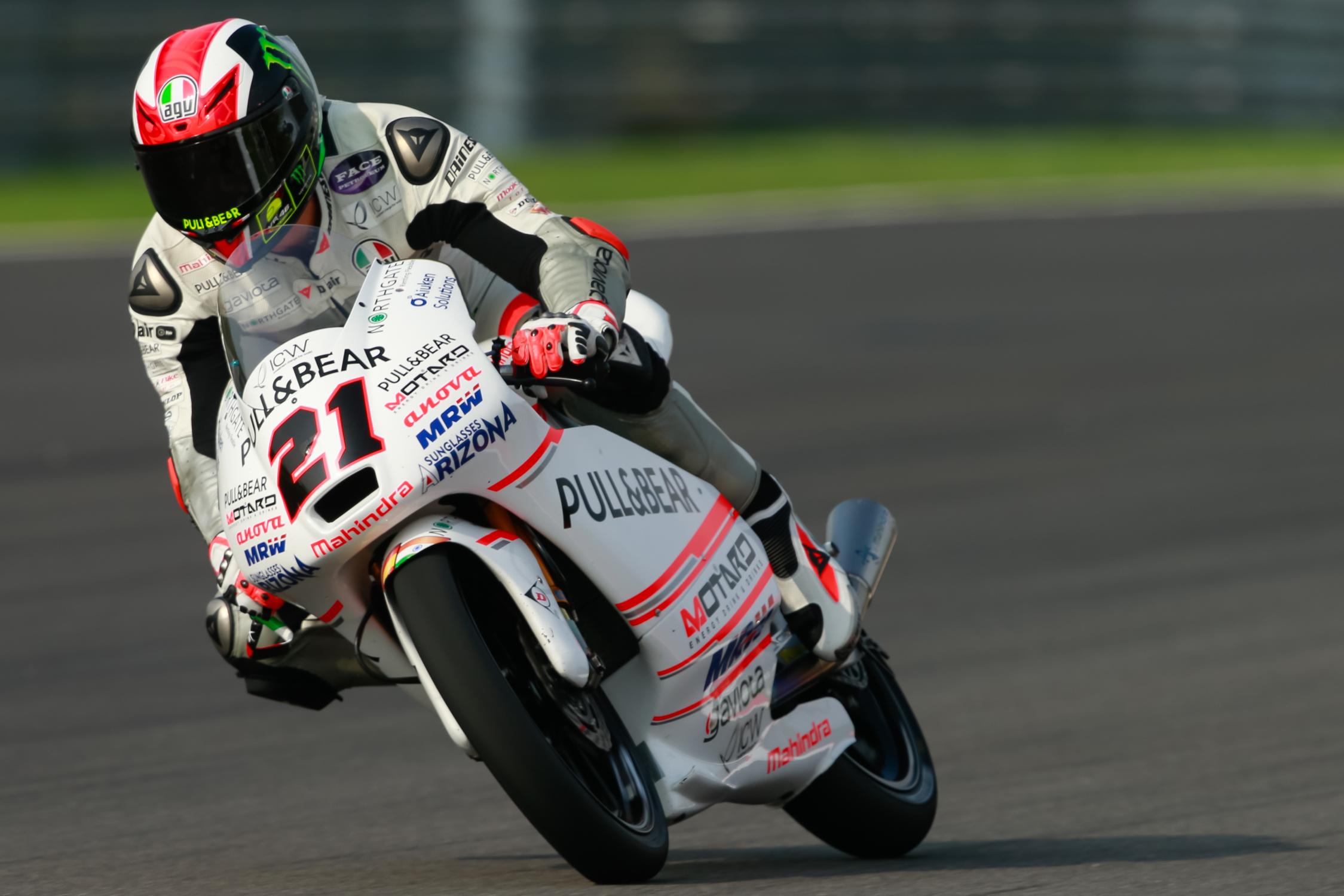 Seconda vittoria in stagione per Francesco Bagnaia, bravo a tenersi lontano dai guai in un GP di Malesia ad eliminazione (foto da: autonewsinfo.com)