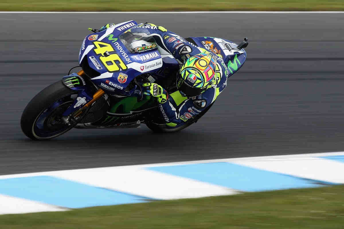 Può essere soddisfatto Valentino Rossi del suo GP d'Australia. Da 15° a 2°, ha praticamente messo in cassaforte il secondo posto in classifica (foto da: sportyou.es)