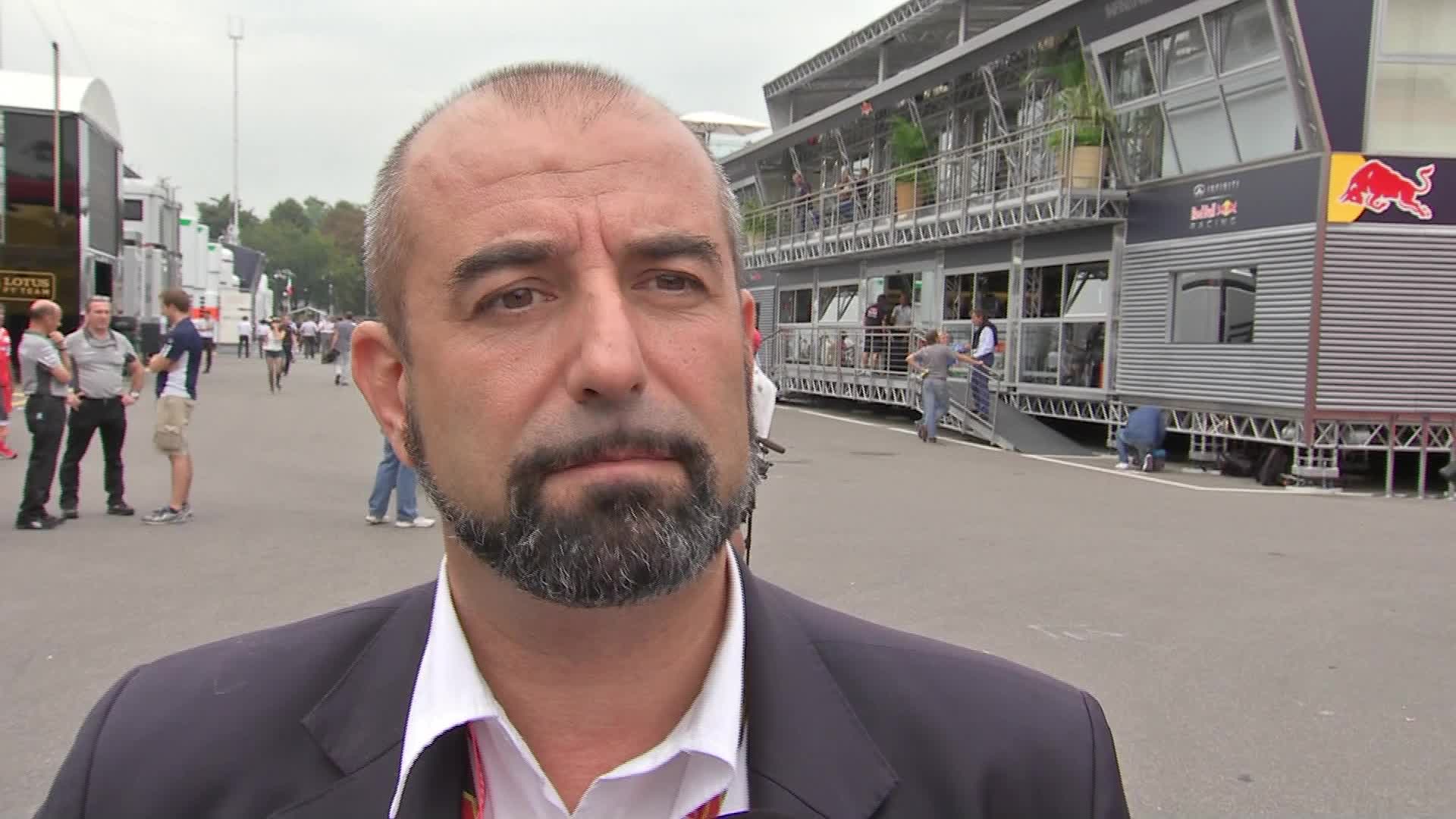 Ivan Capelli, volto noto della Formula 1 in Rai, ex pilota e Presidente AC Milano (foto da: autoentusiastas.com.br)