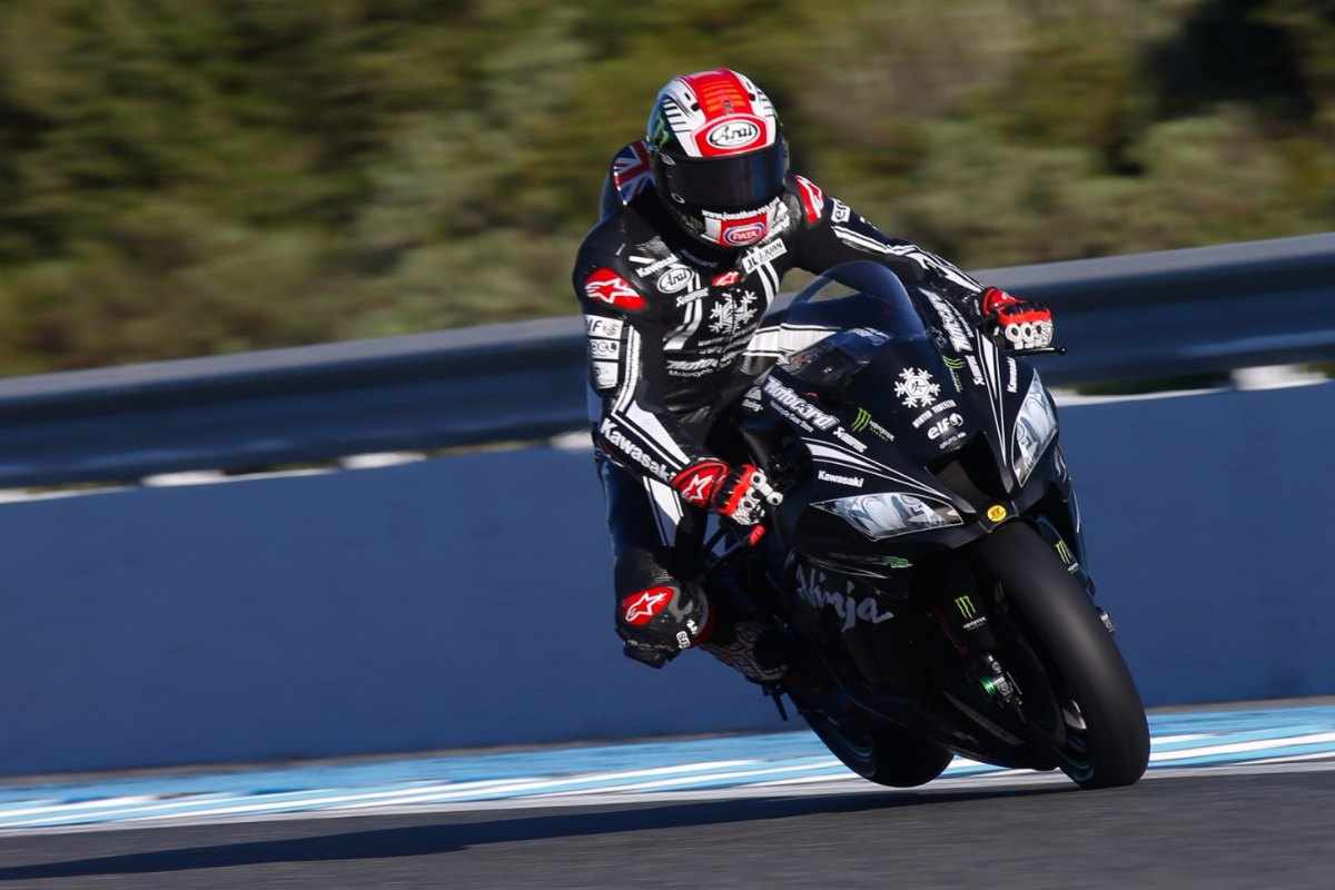 Jonathan Rea, con la sua Kawasaki SBK, è stato il più veloce oggi a Jerez (foto da: mundomotero.com)