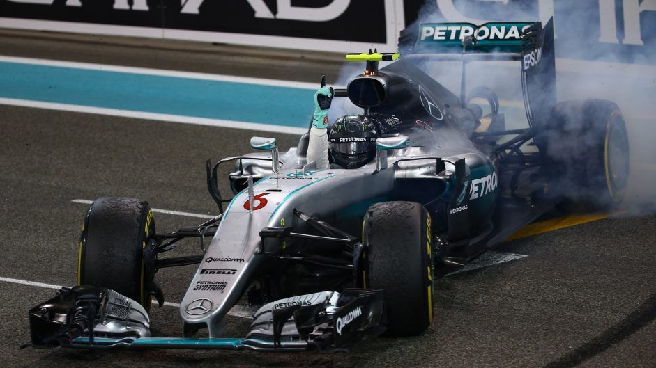 I burnout di felicità del Campione 2016, Nico Rosberg (foto da: f1fanatic.co.uk)