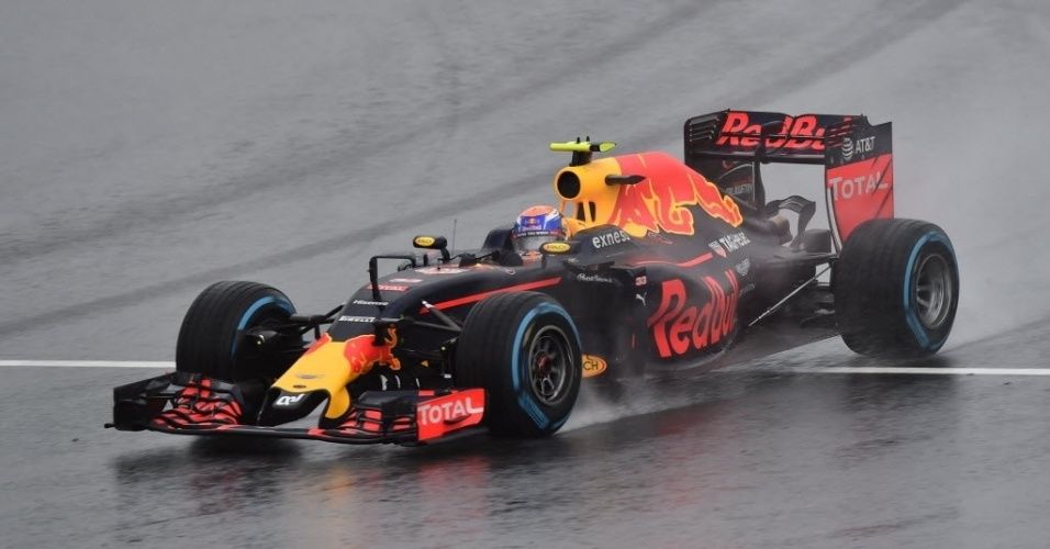 Con una strepitosa rimonta nella parte finale di gara, Max Verstappen ha conquistato il terzo gradino del podio (foto da: noticias.bol.uol.com.br)