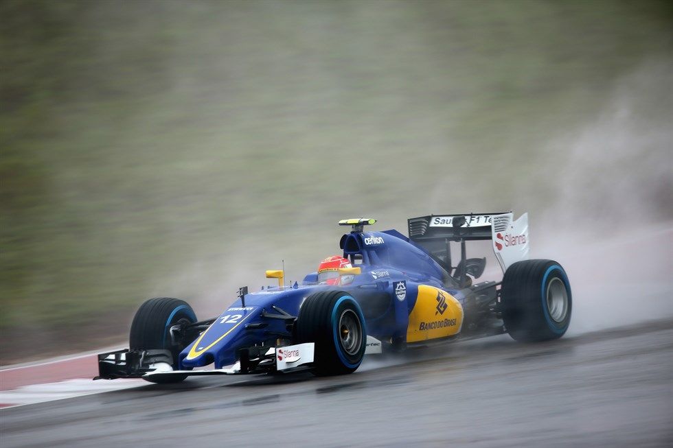 Felipe Nasr salva la stagione della Sauber con il 9° posto di Interlagos, unici due punti dell'anno per il team elvetico (foto da: grandepremio.uol.com.br/GettyImages)
