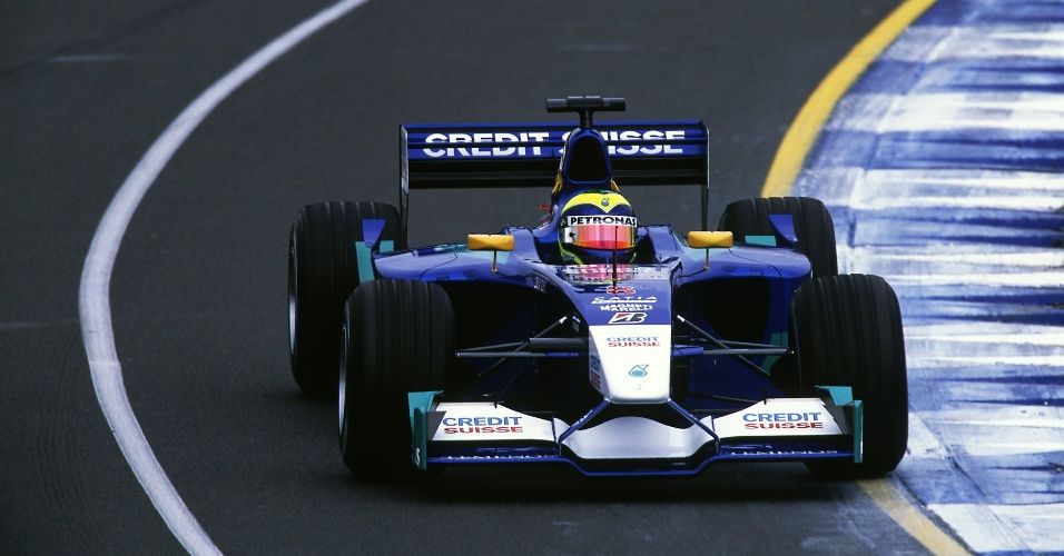 Felipe Massa al volante della Sauber C21 durante il GP d'Australia 2002, gara che ha visto il suo esordio in F1 (foto da: esporte.uol.com.br)