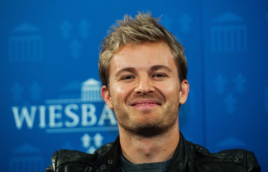 Il sorriso di Nico Rosberg, ormai ex pilota, nonchè Campione in carica di Formula 1 (foto da: ledevoir.com)