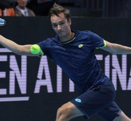 ATP Finals 2021: Medvedev è il primo finalista