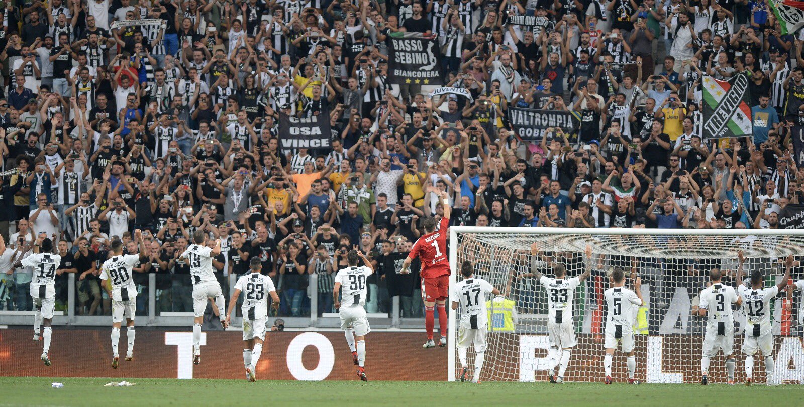Juventus-Lazio 2-0: abbastanza facile per i bianconeri, ancora a secco CR7