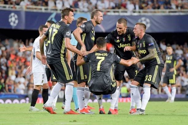 Valencia-Juventus 0-2: dominio bianconero, anche senza CR7, ingiustamente espulso