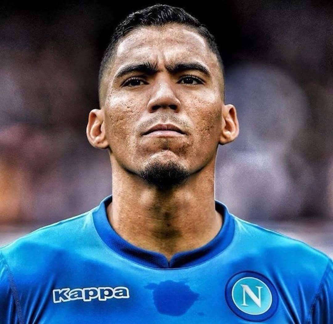 Calciomercato Napoli: PSG offre una sponsorizzazione per Allan