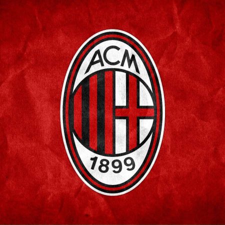 Calciomercato Milan: trattativa per Kvaratskhelia, ma ci sono anche Juventus e Napoli