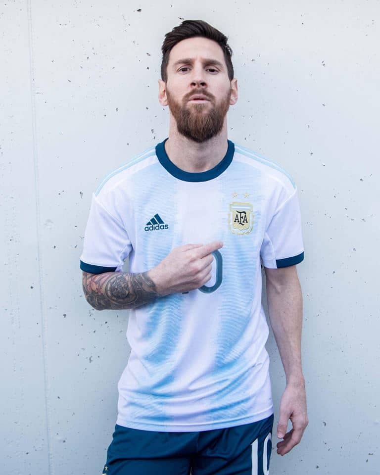 Argentina: 3 mesi di squalifica per Messi