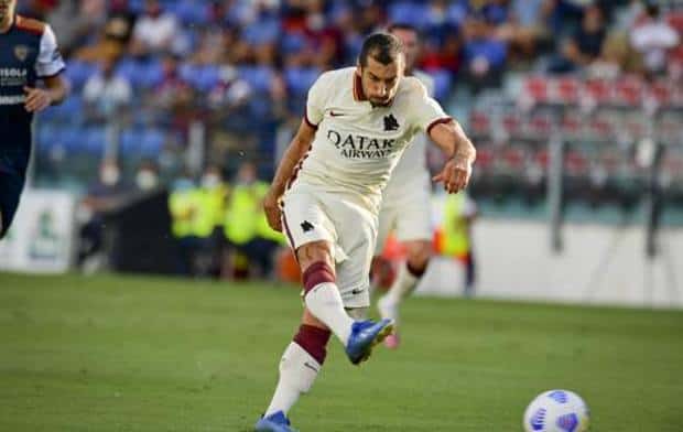 Cagliari-Roma 2-2: Under e Mkhitaryan rimontano Rog e Walukiewicz