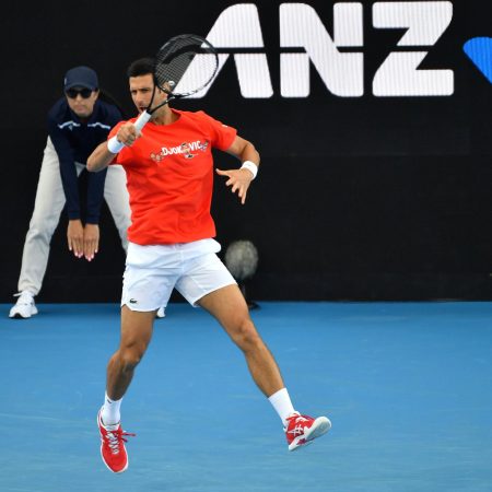 Tennis, A Day at the Drive: Sinner cede a Djokovic e Krajinovic nell’esibizione di Adelaide, Nadal supera Thiem