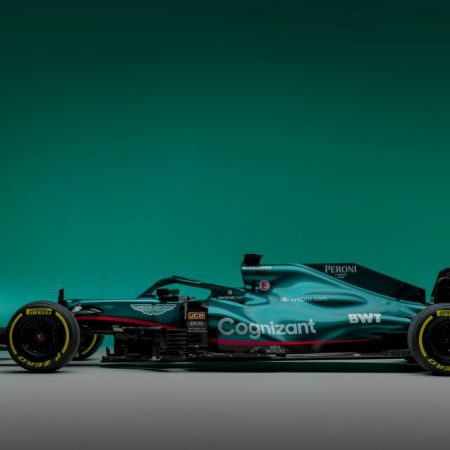 Formula Uno: la Aston Martin torna con la nuova AM21