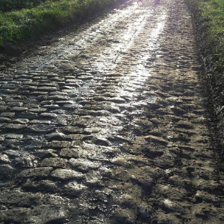 Ciclismo, Parigi-Roubaix verso il rinvio