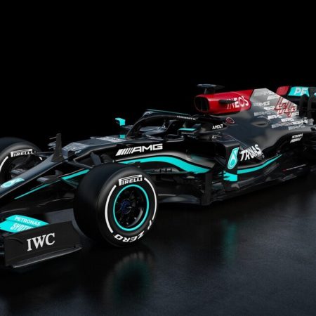 F1 2021 Mercedes presenta la nuova W12 E Performance
