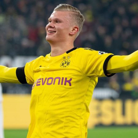 Calciomercato: Chelsea offre Ziyech al Borussia Dortmund per Haaland