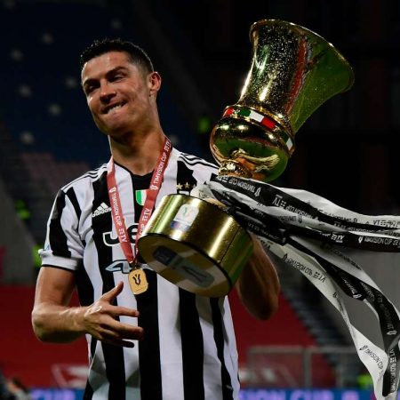 Calciomercato Juventus, clamoroso: Mourinho vuole Cristiano Ronaldo alla Roma