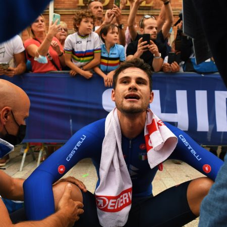 Ciclismo, Filippo Ganna campione del mondo a cronometro