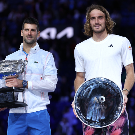 Australian Open, Djokovic conquista il ventiduesimo slam e aggancia Nadal
