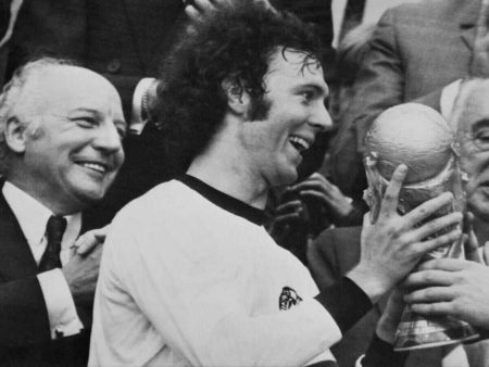 Lutto nel calcio: è morto Franz Beckenbauer