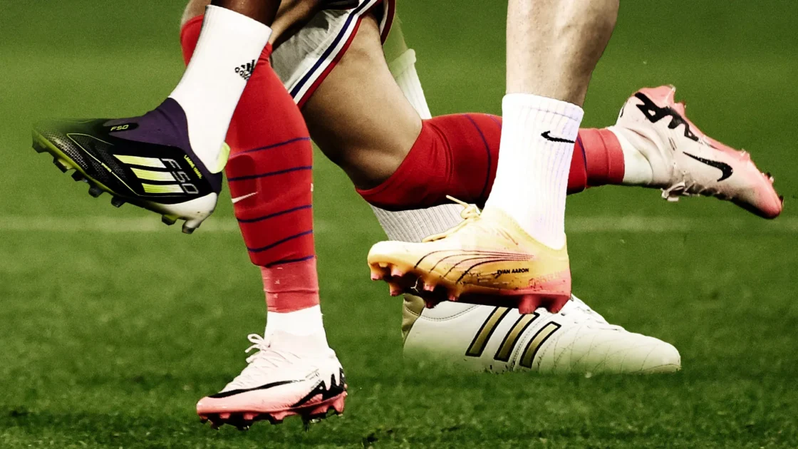 Quali Scarpe da calcio Adidas o Nike acquistare