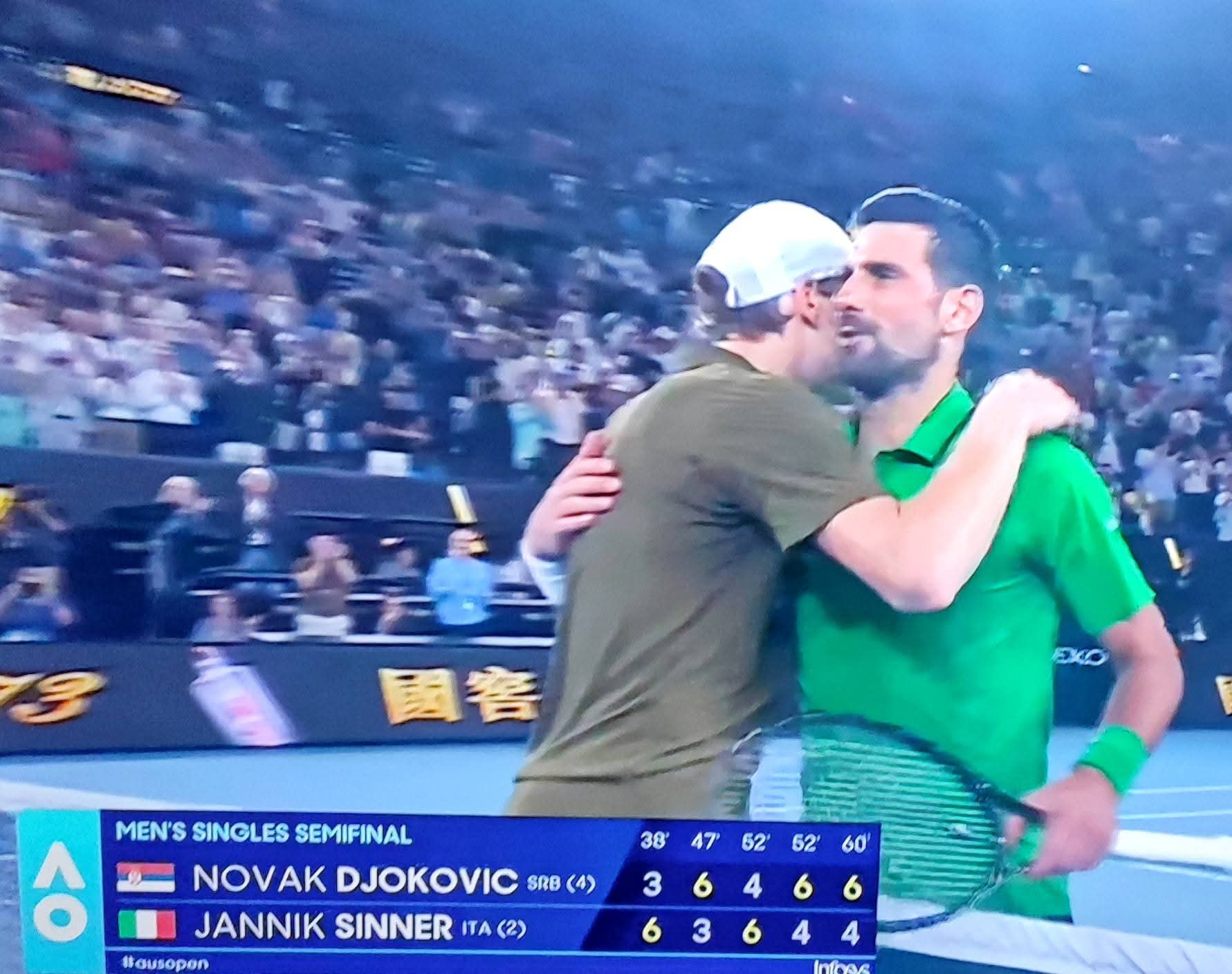 Australian Open, Djokovic batte Sinner e vola in Finale