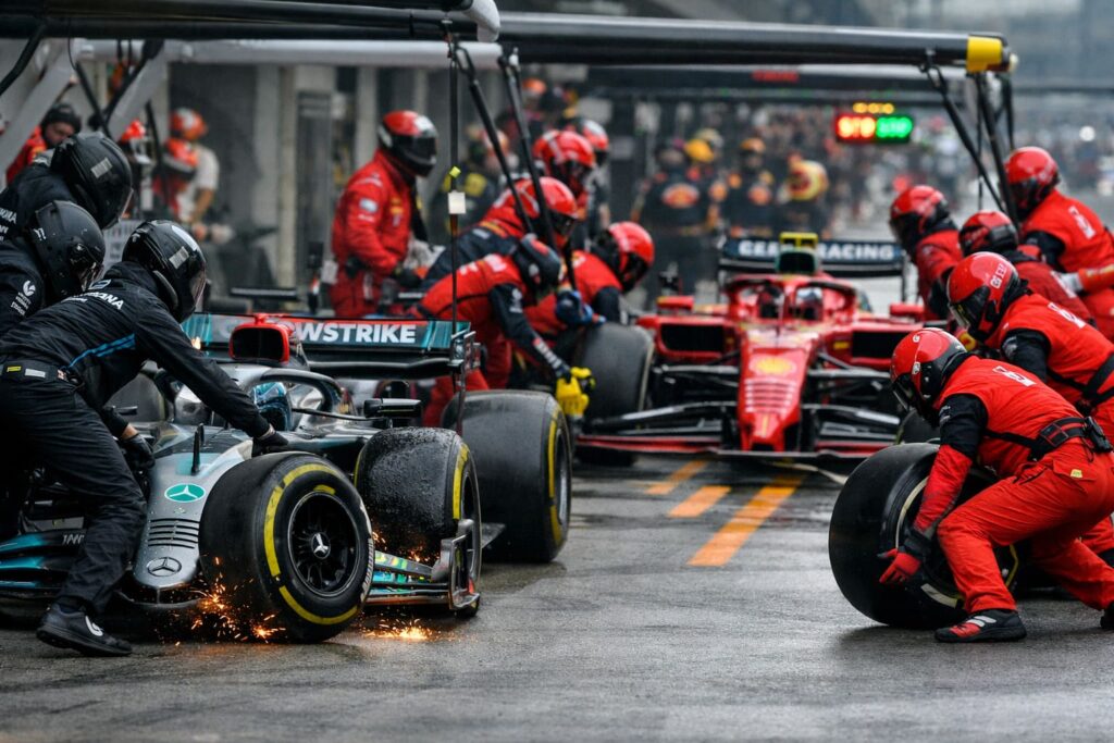 Le 5 peggiori strategie ai box che hanno rovinato un Gran Premio